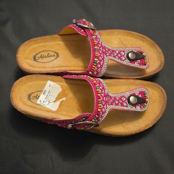 BRAND NEW ATALINA JEWEL EMBELLISHED FOOTBED THONG WOMENS SANDAL - Picture 3 of 16